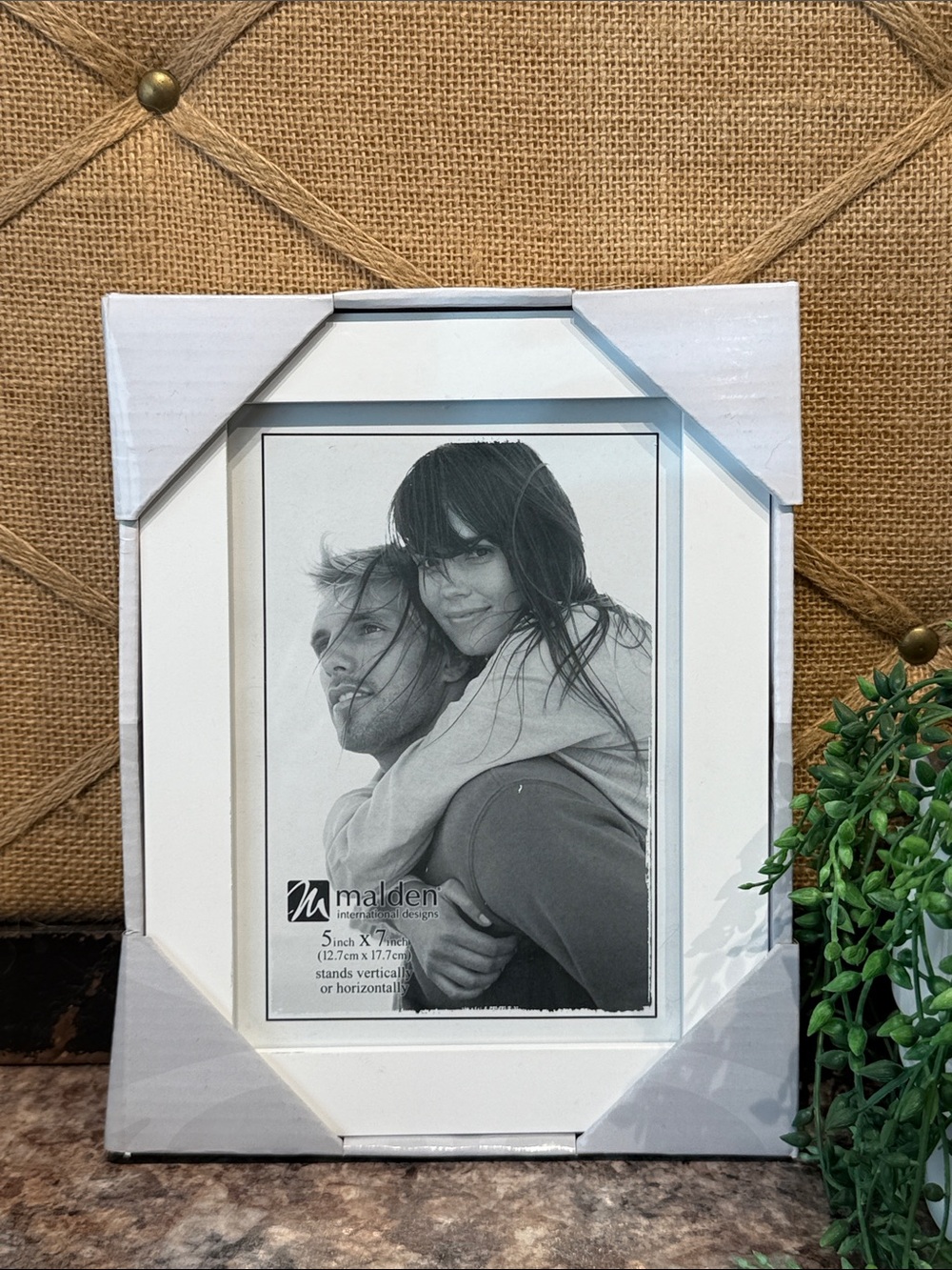 Malden White Picture Frame with Mat